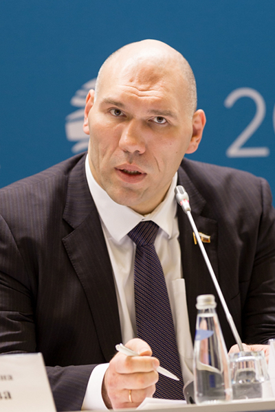 Valuev.jpg